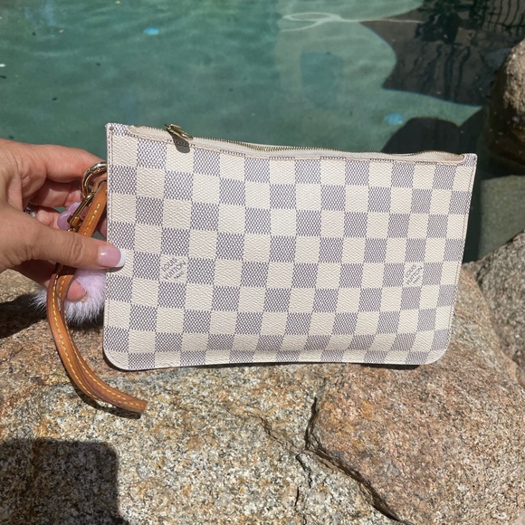 Louis Vuitton Damier Azur pouchette - Picture 3 of 12